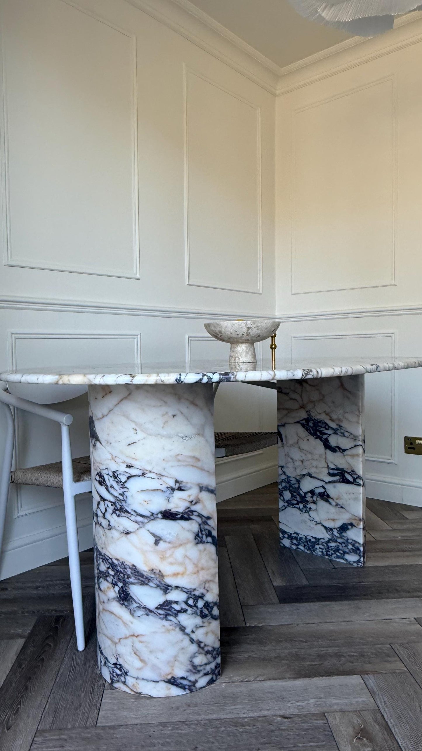 Handmade Calacatta Viola Marble Dining Table, Oval Top, Half Moon Leg