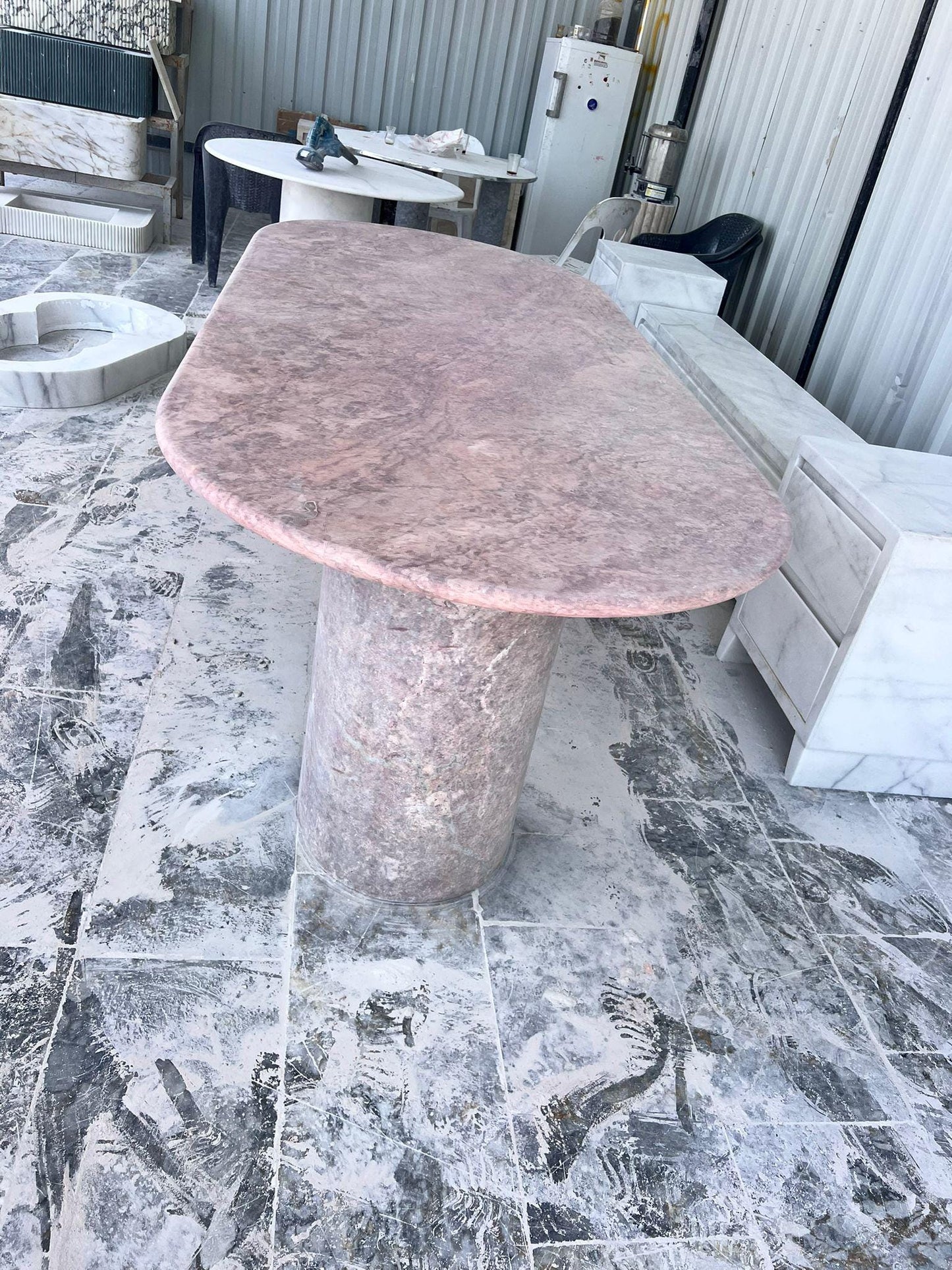 Handmade Pink Travertine Oval Dining Table – Honed Stone, Modern Minimalist