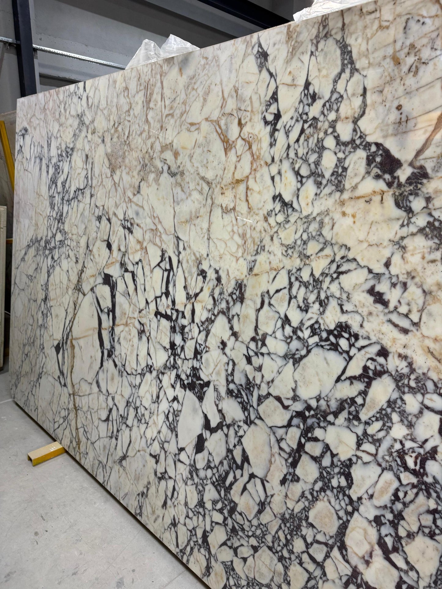 Calacatta Viola Marble Dining Table – Italian Purple Veined Stone