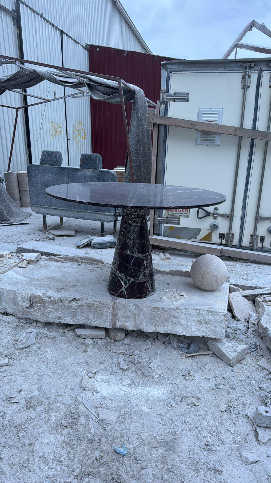 Rosso Levanto Marble Round Dining Table – Red Stone Kitchen Furniture